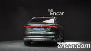 Audi e-tron, 2021 — миниатюра 4