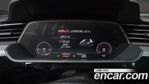 Audi e-tron, 2021 — миниатюра 8