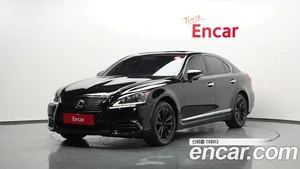 Lexus LS, 2017 — миниатюра 1