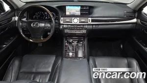 Lexus LS, 2017 — миниатюра 7