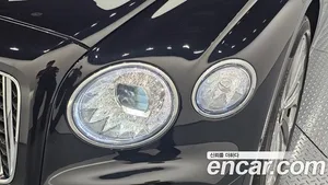 Bentley Flying Spur, 2022 — миниатюра 7