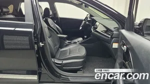 Kia Niro, 2019 — миниатюра 11