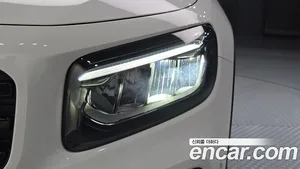 Mercedes-Benz GLB-Class, 2024 — миниатюра 8