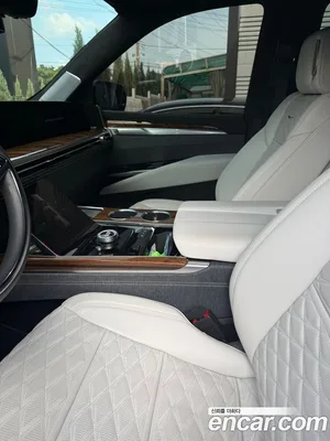 Cadillac Escalade, 2025 — миниатюра 2