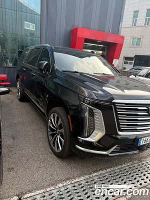Cadillac Escalade, 2025 — миниатюра 4