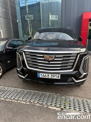Cadillac Escalade, 2025 — миниатюра 5