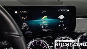 Mercedes-Benz GLB-Class, 2021 — миниатюра 20