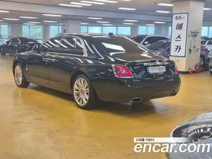 Rolls-Royce Ghost, 2022 — миниатюра 6