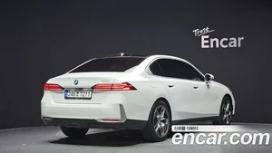 BMW 5-Series, 2024 — миниатюра 2