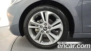 Hyundai Avante, 2018 — миниатюра 5