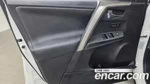 Toyota RAV4, 2014 — миниатюра 14