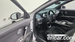 Genesis GV60, 2022 — миниатюра 13