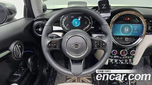 Mini Cooper, 2022 — миниатюра 18