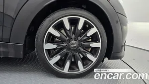 Mini Cooper, 2022 — миниатюра 7