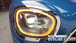 Mini Countryman, 2023 — миниатюра 8