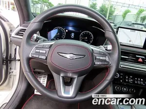 Genesis G70, 2025 — миниатюра 8