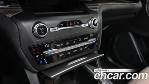 Ford Explorer, 2020 — миниатюра 23