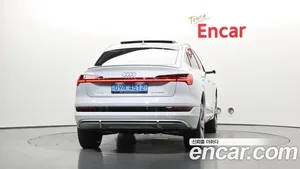 Audi e-tron, 2022 — миниатюра 4