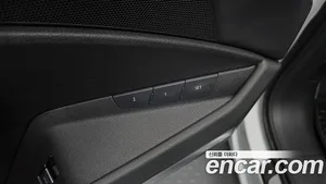Audi e-tron, 2022 — миниатюра 30