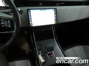 Land Rover Range Rover Evoque, 2025 — миниатюра 12