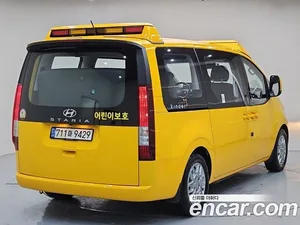 Hyundai Staria, 2022 — миниатюра 2