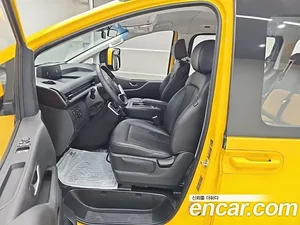 Hyundai Staria, 2022 — миниатюра 10