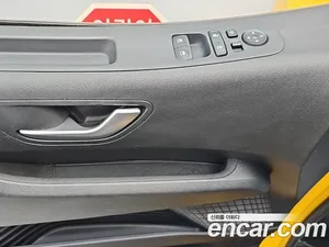 Hyundai Staria, 2022 — миниатюра 13