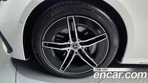 Mercedes-Benz E-Class, 2024 — миниатюра 5
