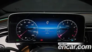 Mercedes-Benz E-Class, 2024 — миниатюра 11