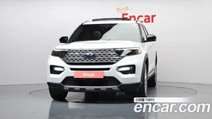 Ford Explorer, 2022 — миниатюра 3