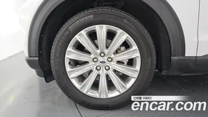 Ford Explorer, 2022 — миниатюра 5