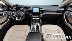 Ford Explorer, 2022 — миниатюра 7
