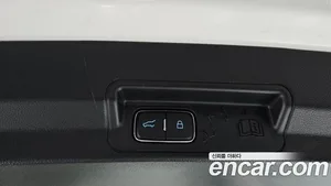 Ford Explorer, 2022 — миниатюра 16