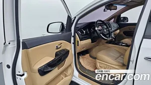 Kia Carnival, 2017 — миниатюра 10