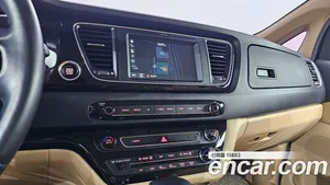 Kia Carnival, 2017 — миниатюра 12