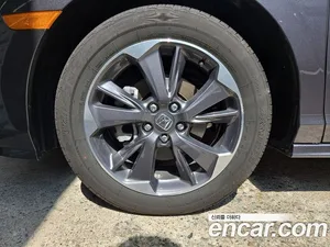 Honda Odyssey, 2022 — миниатюра 13