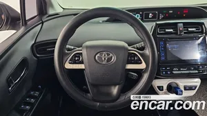 Toyota Prius, 2017 — миниатюра 15