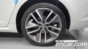 Renault SM6, 2016 — миниатюра 7
