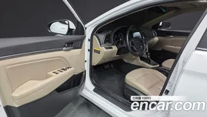 Hyundai Avante, 2016 — миниатюра 13