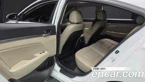 Hyundai Avante, 2016 — миниатюра 18