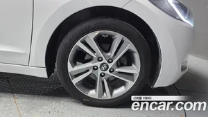 Hyundai Avante, 2016 — миниатюра 7