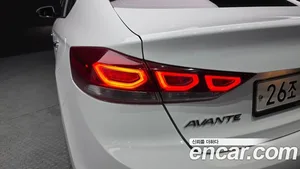 Hyundai Avante, 2016 — миниатюра 9
