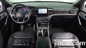 Ford Explorer, 2019 — миниатюра 9