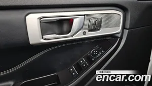 Ford Explorer, 2019 — миниатюра 26