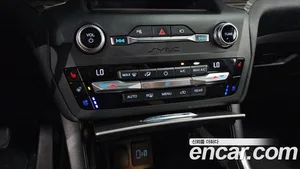 Ford Explorer, 2019 — миниатюра 32