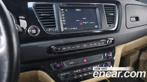Kia Carnival, 2016 — миниатюра 17