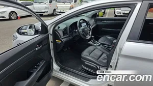 Hyundai Avante, 2015 — миниатюра 10
