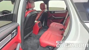 Porsche Cayenne, 2023 — миниатюра 17