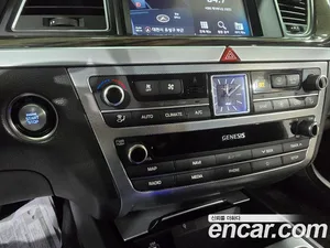Genesis G80, 2019 — миниатюра 13