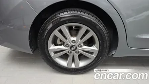Hyundai Avante, 2016 — миниатюра 5